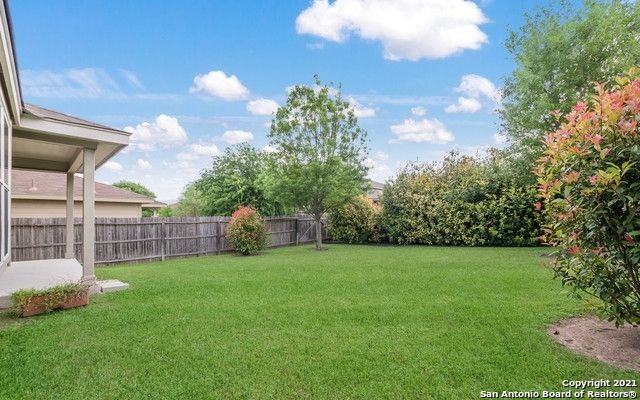 650 Granite Cliff, San Antonio, TX 78251