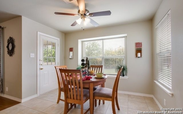 650 Granite Cliff, San Antonio, TX 78251