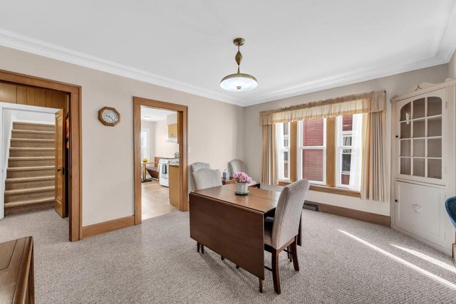 733 West Lawn AVENUE, Racine, WI 53405