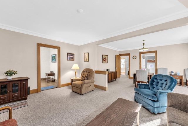 733 West Lawn AVENUE, Racine, WI 53405