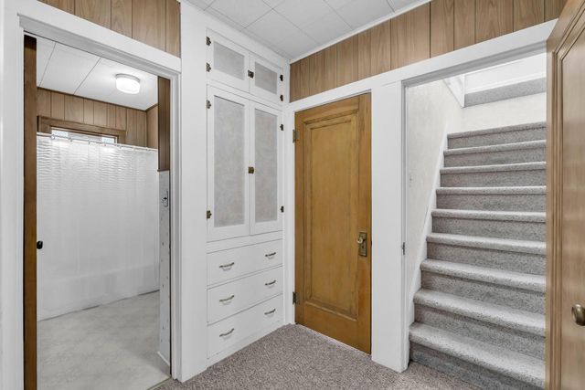 733 West Lawn AVENUE, Racine, WI 53405