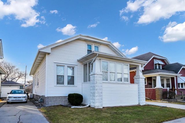 733 West Lawn AVENUE, Racine, WI 53405