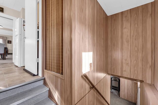 733 West Lawn AVENUE, Racine, WI 53405