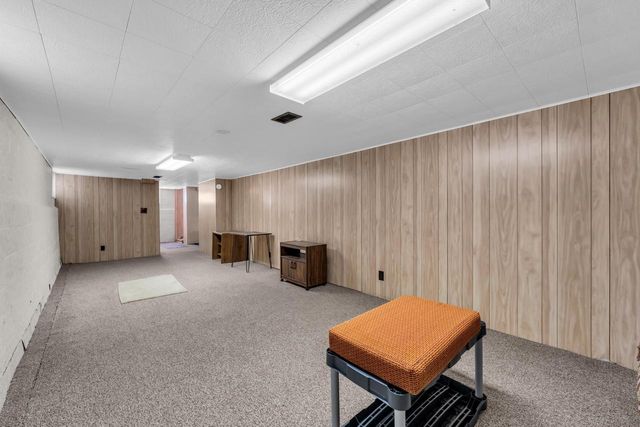 733 West Lawn AVENUE, Racine, WI 53405