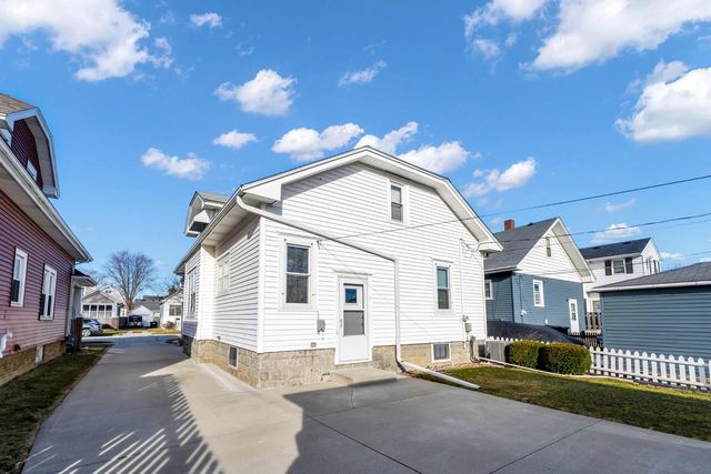 733 West Lawn AVENUE, Racine, WI 53405