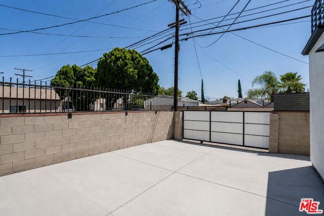 8224 Vanscoy Avenue, North Hollywood, CA 91605