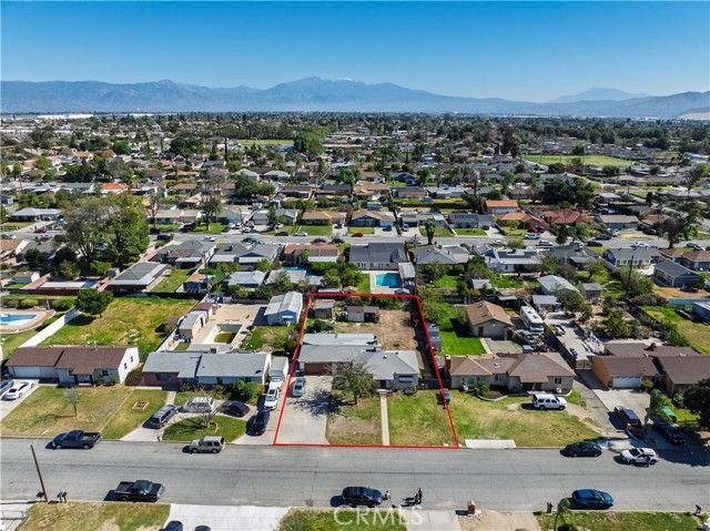 9431 Laurel Avenue, Fontana, CA 92335