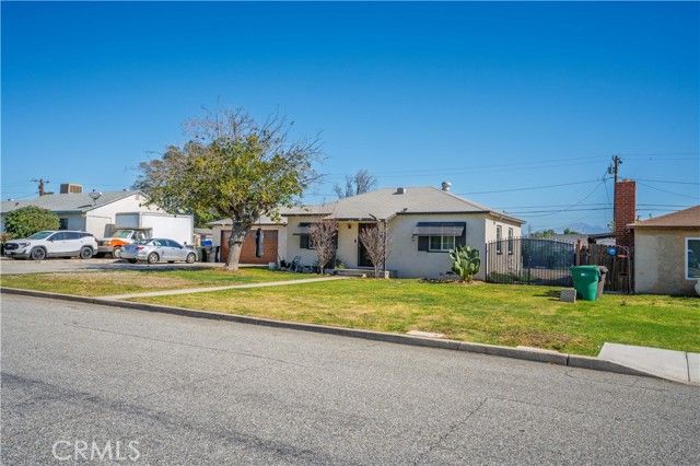 9431 Laurel Avenue, Fontana, CA 92335