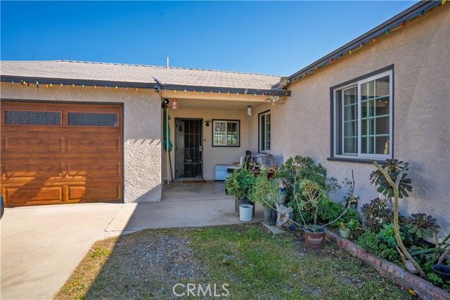 9431 Laurel Avenue, Fontana, CA 92335