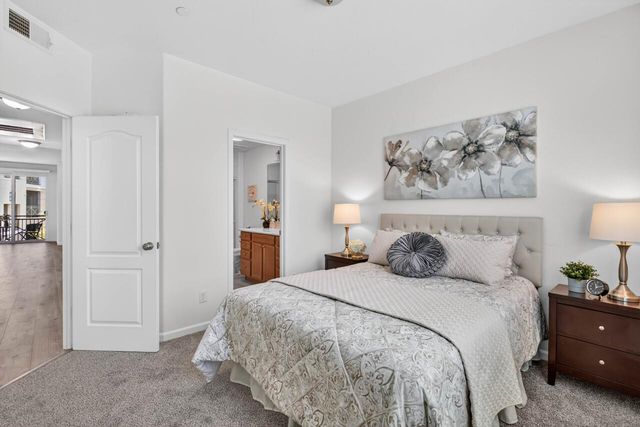 4712 Norris Canyon Road 104, San Ramon, CA 94583
