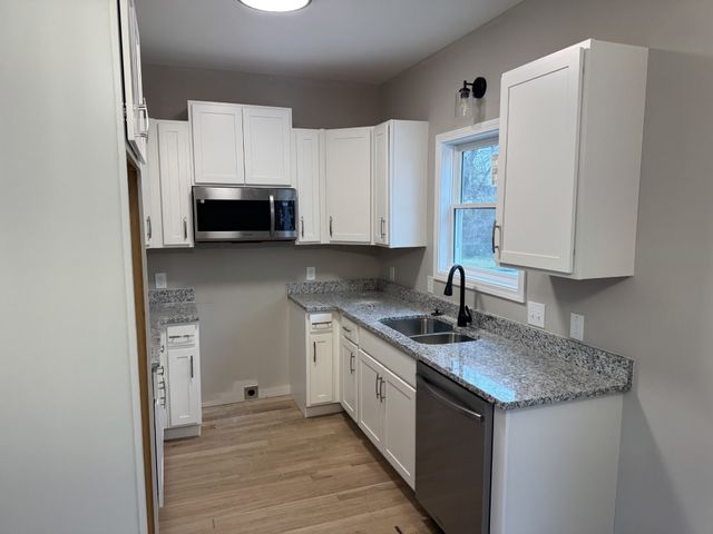 213 Reynolds St, Clarksville, TN 37040
