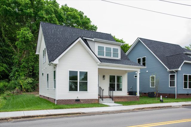 213 Reynolds St, Clarksville, TN 37040