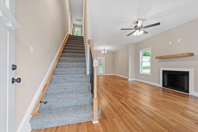 213 Reynolds St, Clarksville, TN 37040