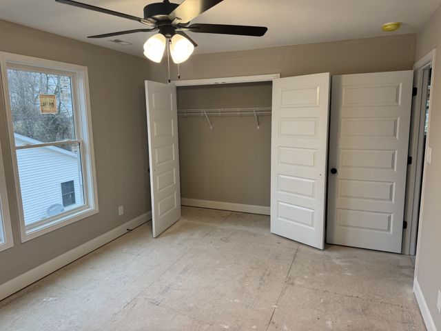 213 Reynolds St, Clarksville, TN 37040