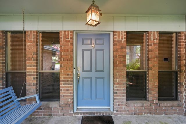 17 Sandstone, Conway, AR 72034
