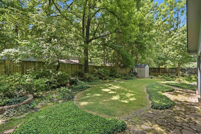 17 Sandstone, Conway, AR 72034