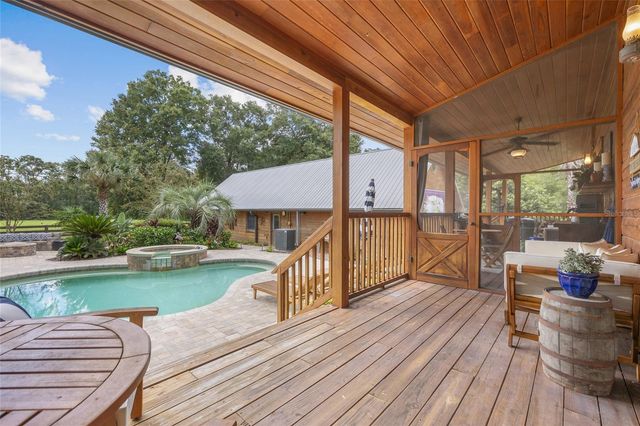 25743 NW 62ND AVENUE, High Springs, FL 32643