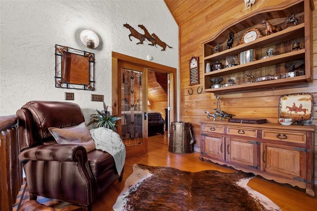 25743 NW 62ND AVENUE, High Springs, FL 32643