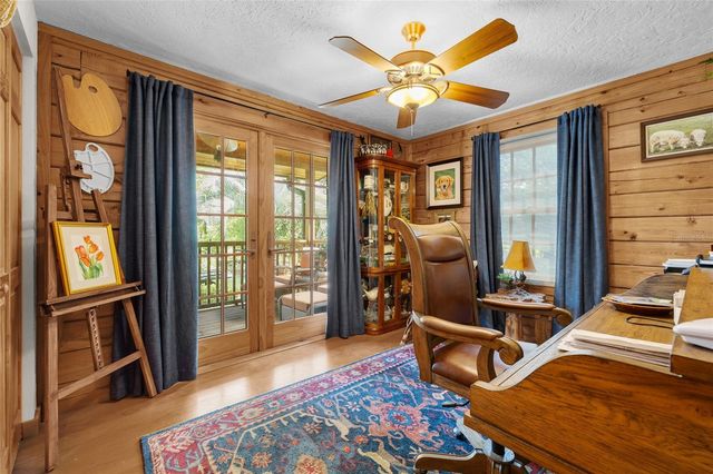 25743 NW 62ND AVENUE, High Springs, FL 32643