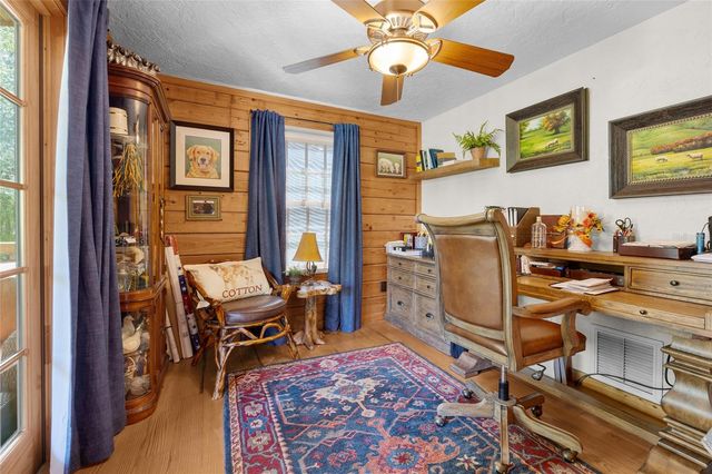 25743 NW 62ND AVENUE, High Springs, FL 32643