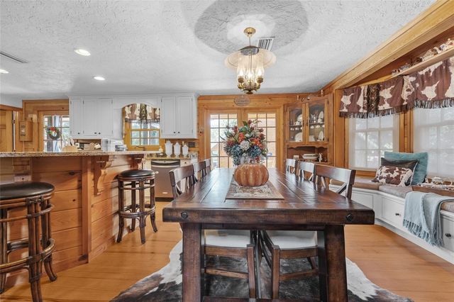 25743 NW 62ND AVENUE, High Springs, FL 32643