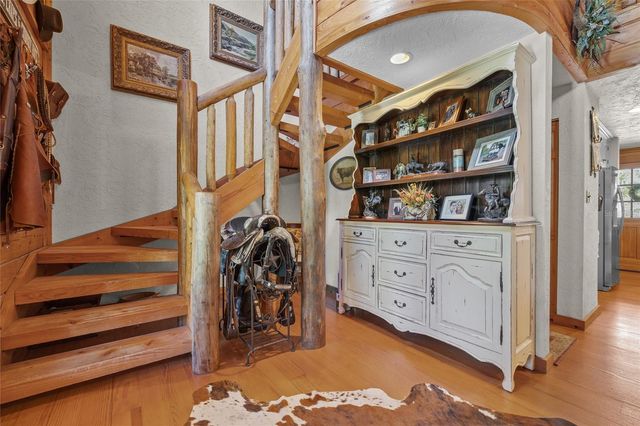 25743 NW 62ND AVENUE, High Springs, FL 32643