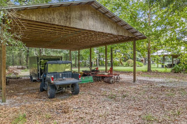 25743 NW 62ND AVENUE, High Springs, FL 32643