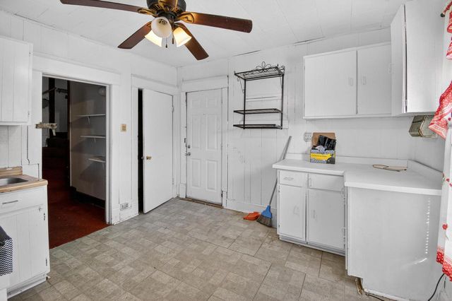 1731 Grand AVENUE, Racine, WI 53403