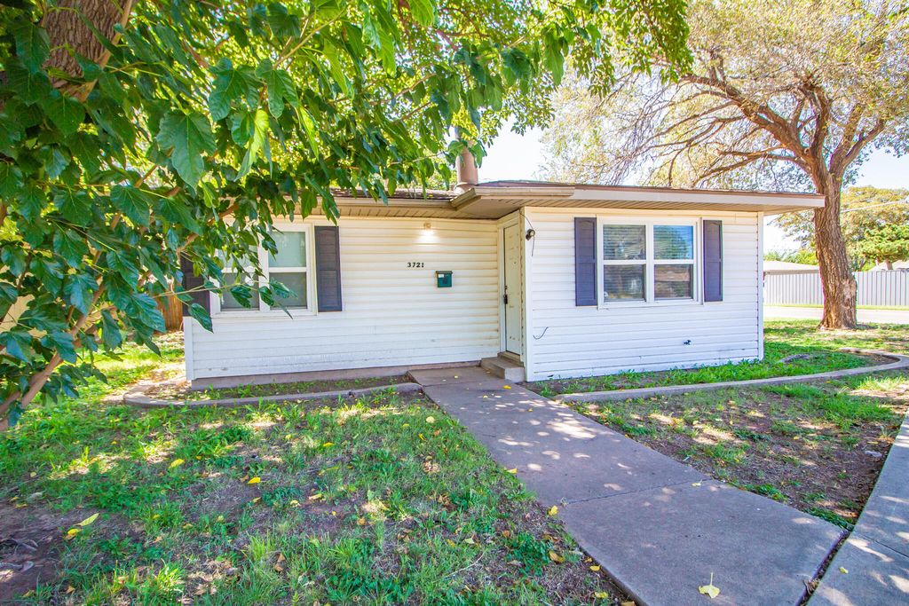 3721 31st Street, Lubbock, TX 79410