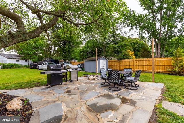 27 ELM AVE, Clementon, NJ 08021