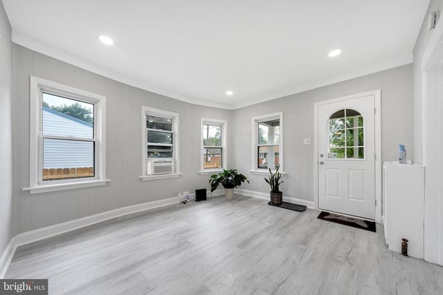 27 ELM AVE, Clementon, NJ 08021
