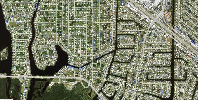 225 SEMINOLE BOULEVARD NW, Port Charlotte, FL 33952