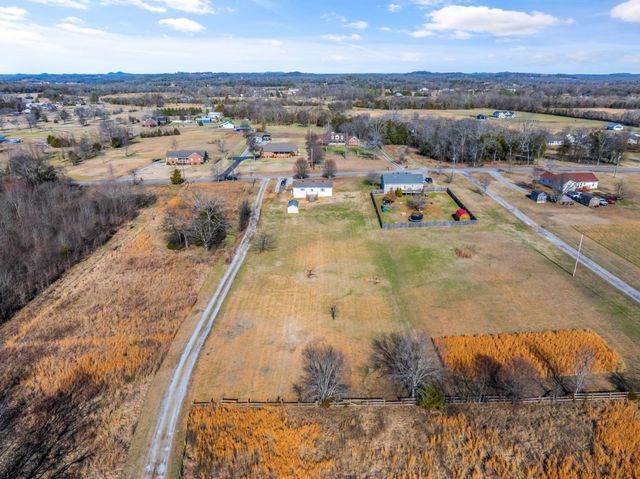 2308 Rogers Ln, Lebanon, TN 37087