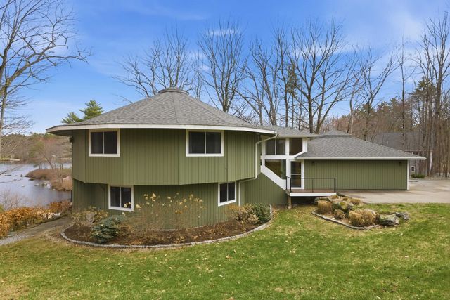 80 River Street, Wolfeboro, NH 03894