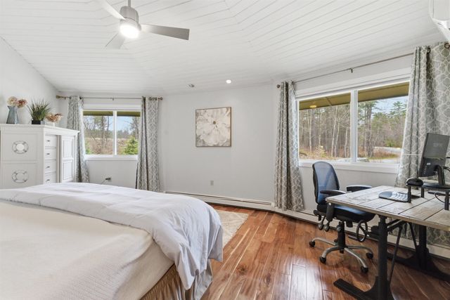 80 River Street, Wolfeboro, NH 03894