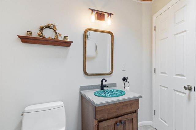 80 River Street, Wolfeboro, NH 03894