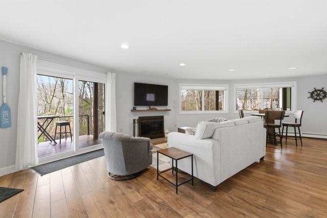 80 River Street, Wolfeboro, NH 03894