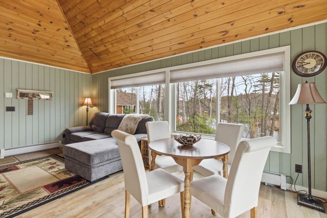 80 River Street, Wolfeboro, NH 03894