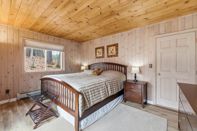 80 River Street, Wolfeboro, NH 03894