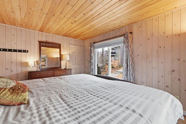 80 River Street, Wolfeboro, NH 03894