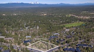 3700 NW Perspective Drive, Bend, OR 97703