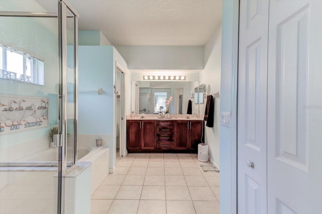 Image 37 of property listing at 2613 CORBYTON COURT, Orlando, FL 32828