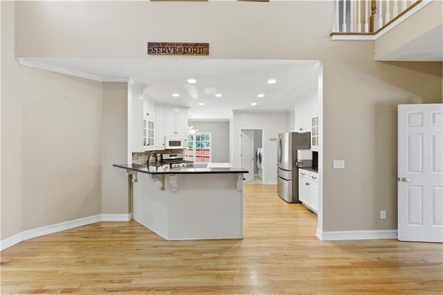 2255 Pinehaven Court, Grayson, GA 30017