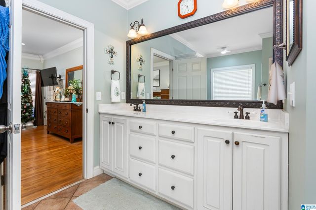 7513 OLD MILL CIRCLE, Trussville, AL 35173