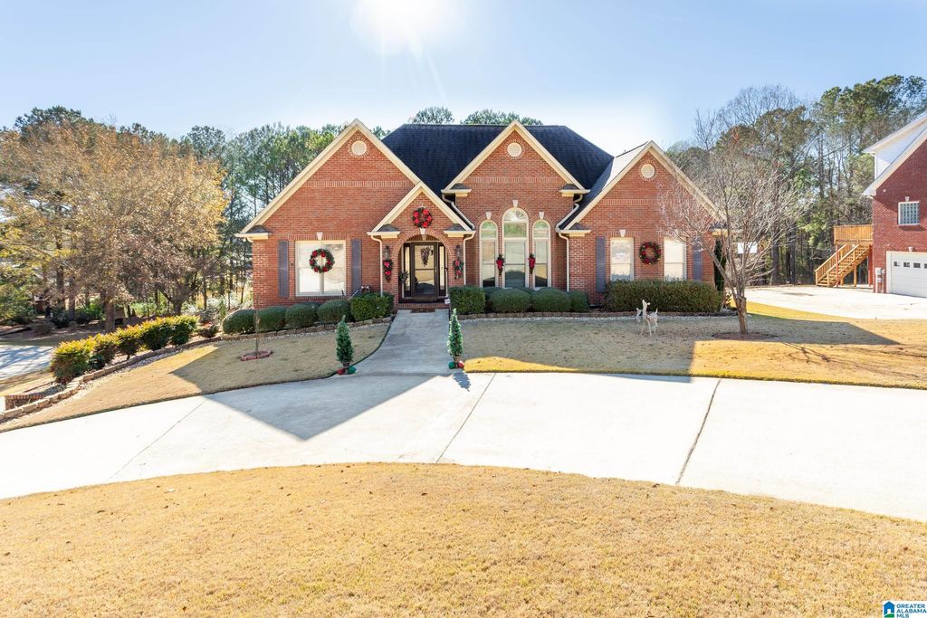 7513 OLD MILL CIRCLE, Trussville, AL 35173