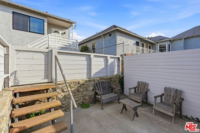 5509 Onacrest Drive, Los Angeles, CA 90043