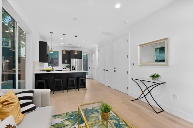 1708 Canterbury ST 2, Austin, TX 78702