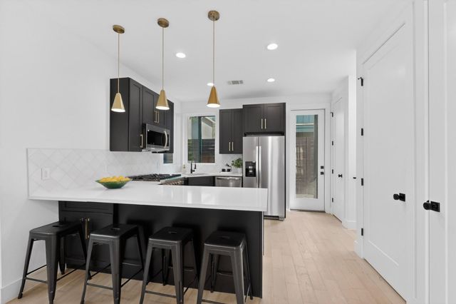 1708 Canterbury ST 2, Austin, TX 78702