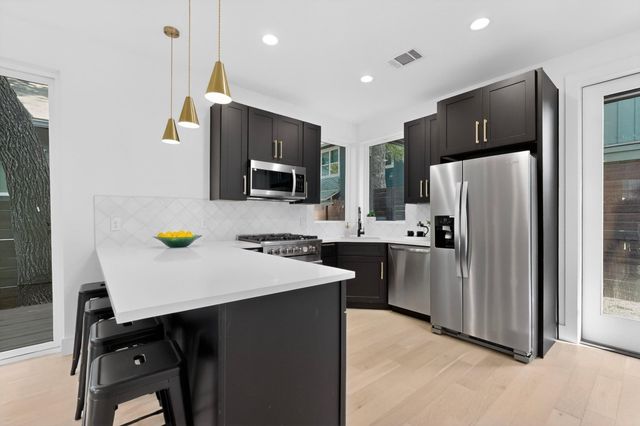 1708 Canterbury ST 2, Austin, TX 78702