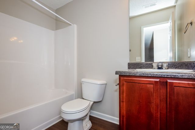 316 Lauren Drive, Fairburn, GA 30213